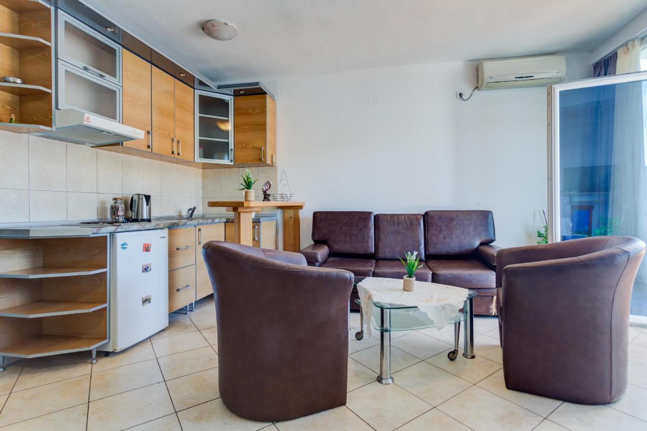 Apartments Vesna Tivat Exterior foto