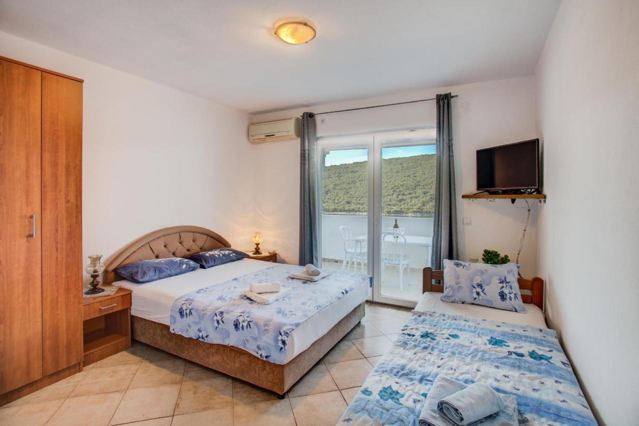 Apartments Vesna Tivat Exterior foto